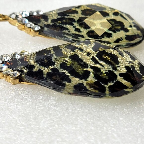Leopard Pattern Glitter Oval Fish Hook Earrings - Picture 8 of 14